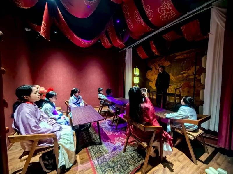 共青城市互动剧场策划